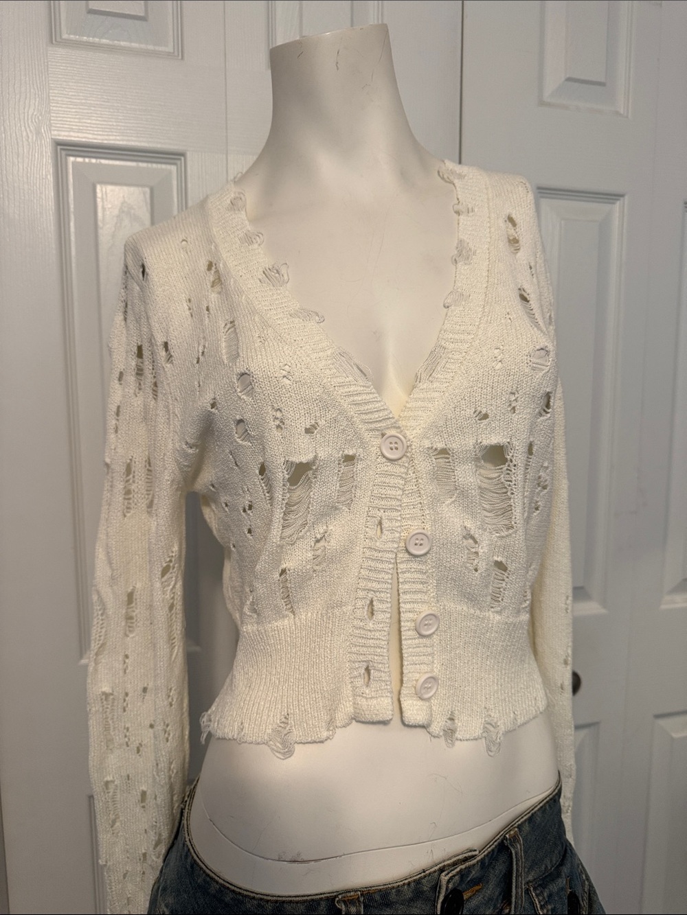 Absolutely Creative Worldwide Cream Distressed Button-Front Cardigan